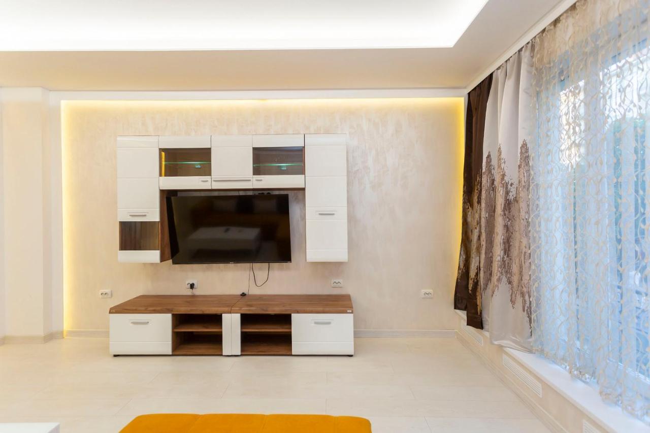 Central Vitosha Apartment Sofia Exteriör bild